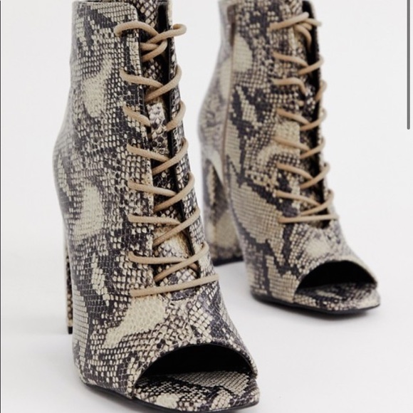ASOS NEW LOOK SNAKESKIN LACE UP BOOTIE - Picture 2 of 8